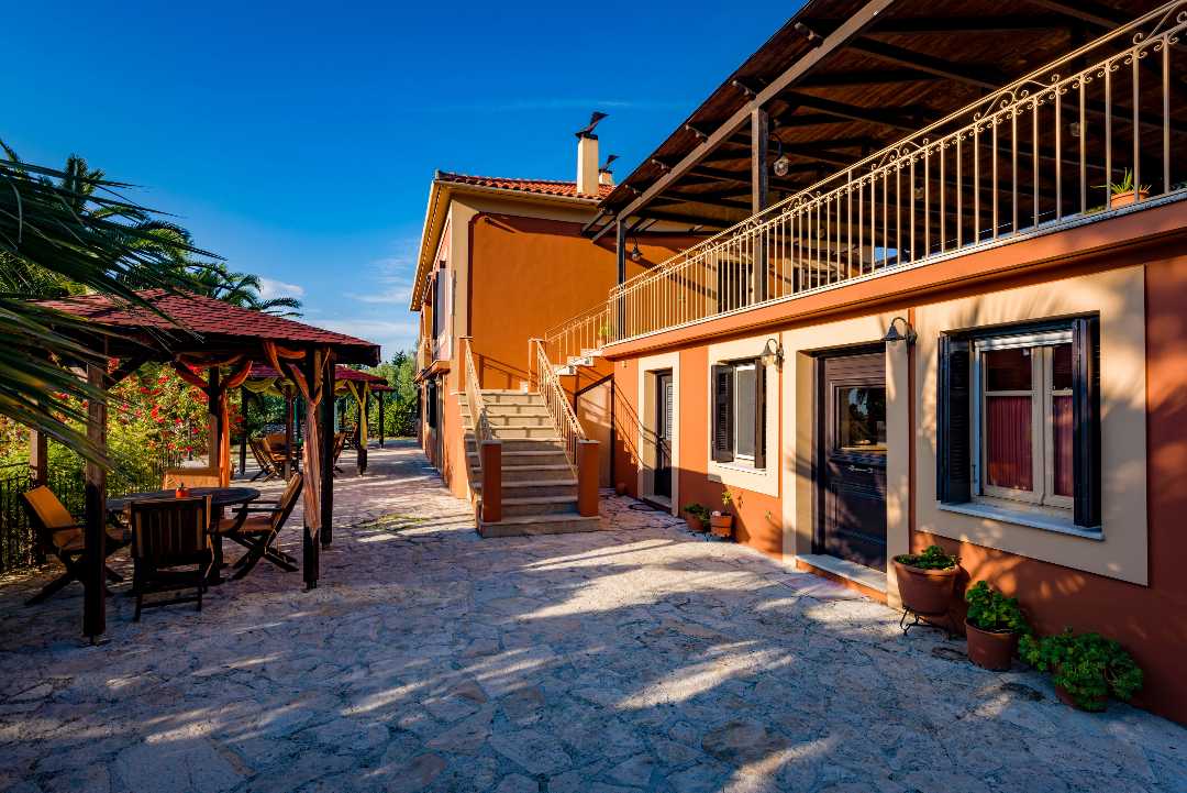 Villa Mazourka ground floor suites